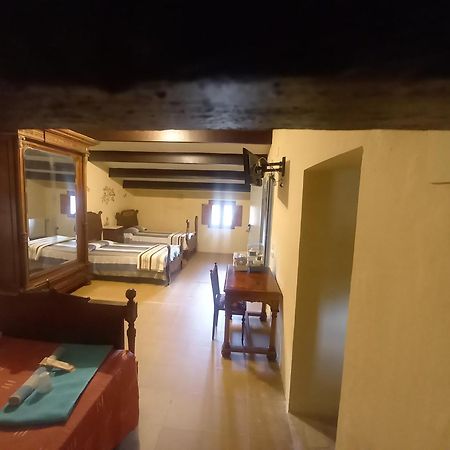 San Martín de Centellas Hostal Rural Mas Blanc מראה חיצוני תמונה