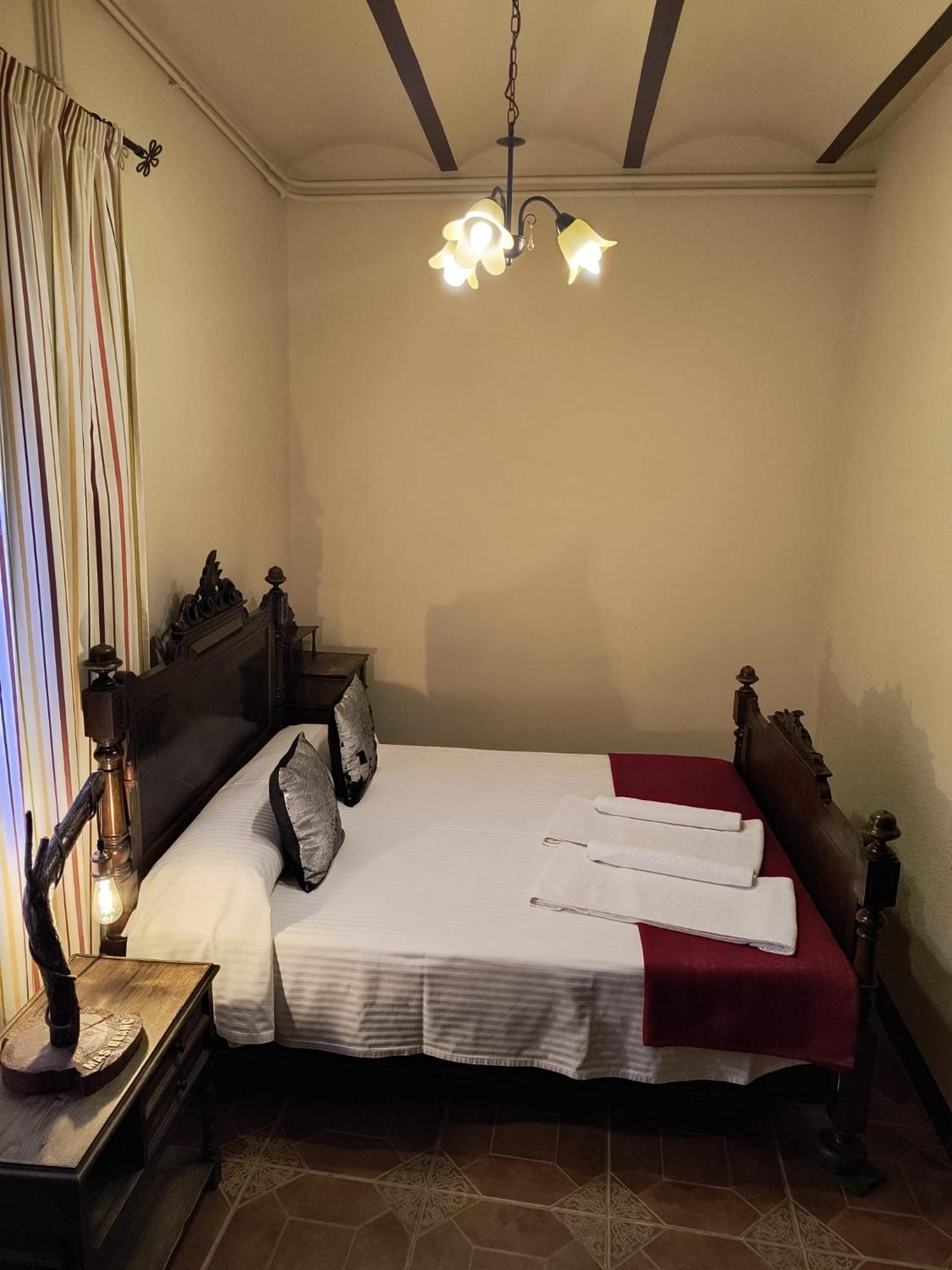 San Martín de Centellas Hostal Rural Mas Blanc חדר תמונה