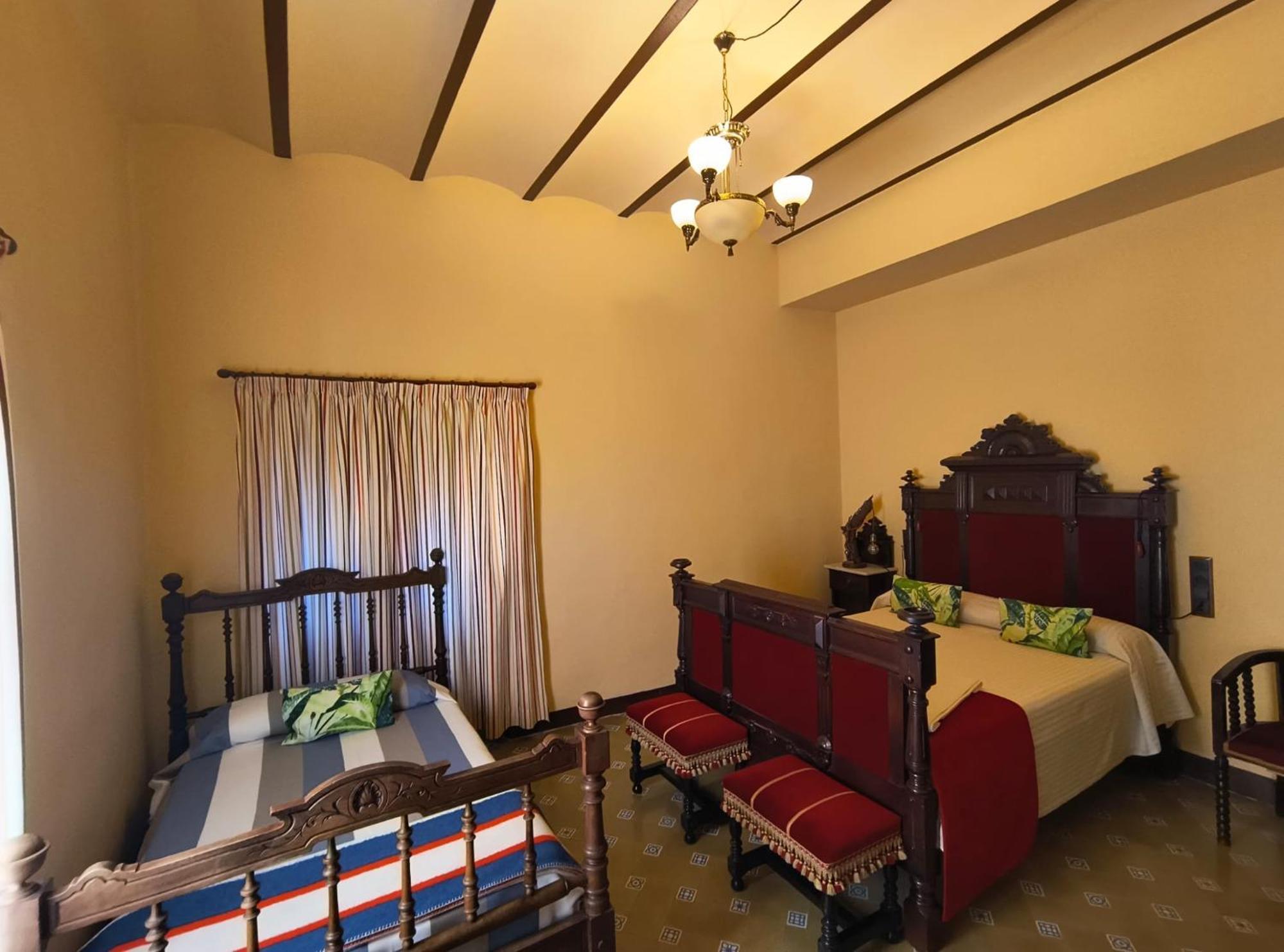 San Martín de Centellas Hostal Rural Mas Blanc מראה חיצוני תמונה